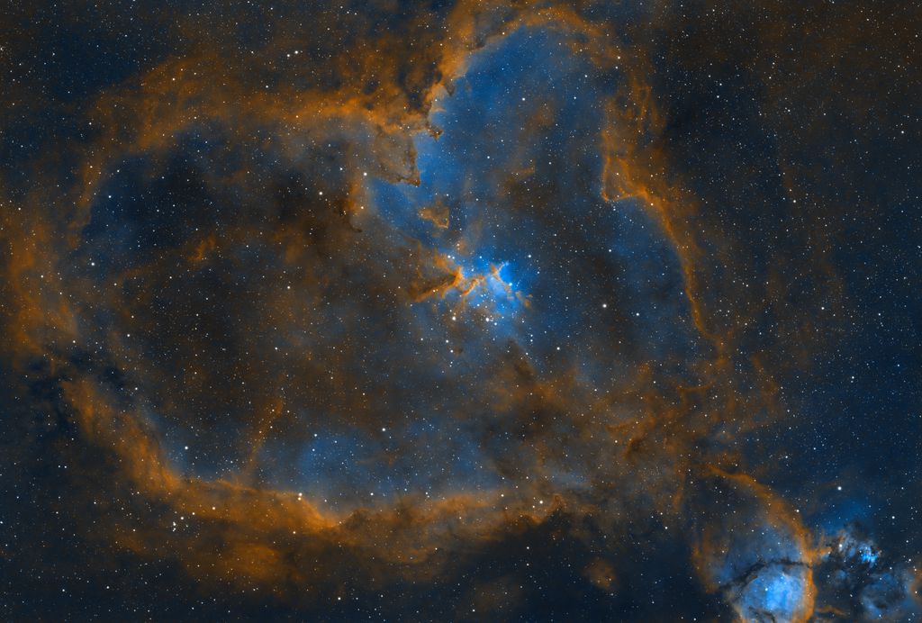 IC1805.jpg