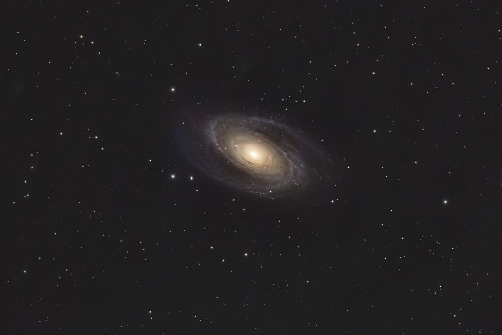 M81.jpg