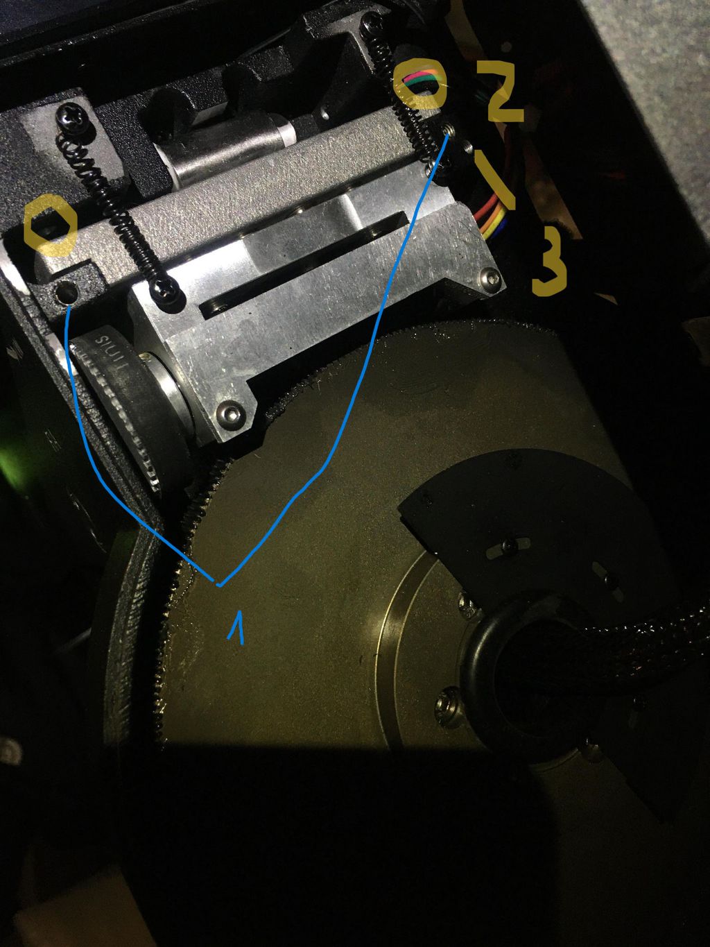 CQ350adjustingscrews.jpg