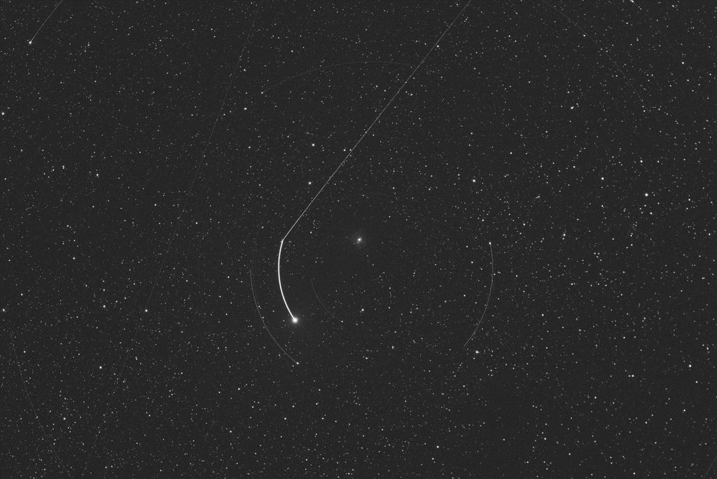UFOTrails.jpg