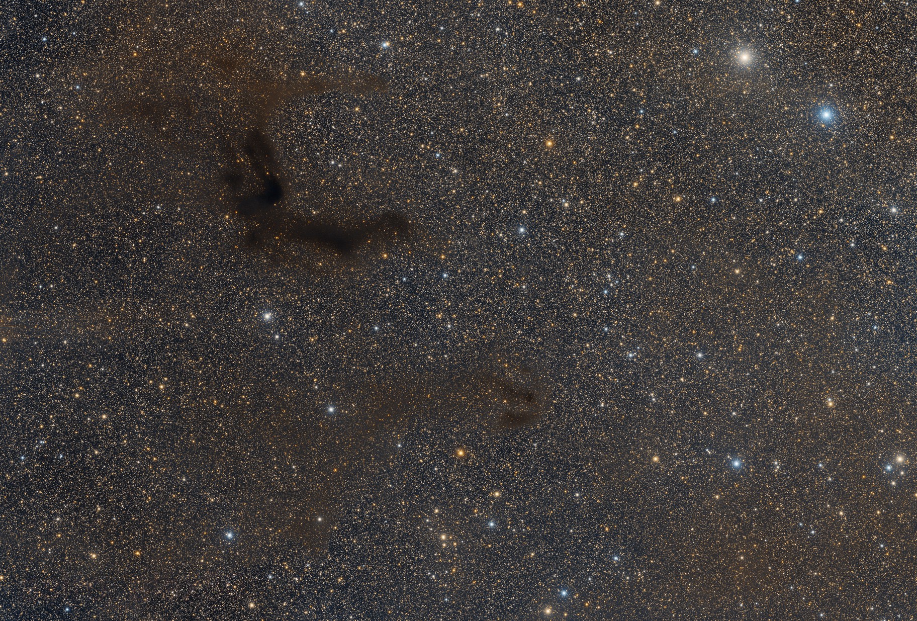 Barnard’s E Nebula (B142 & B143)