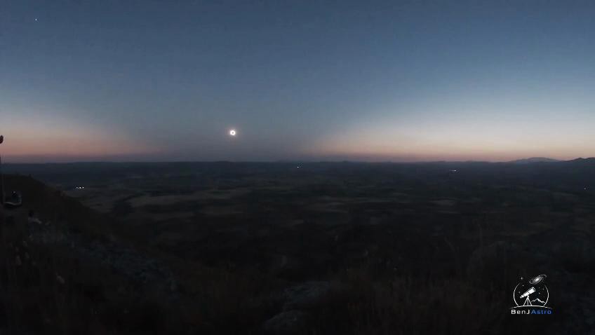 Total Solar eclipse from La Cruz de Armantes,  spain